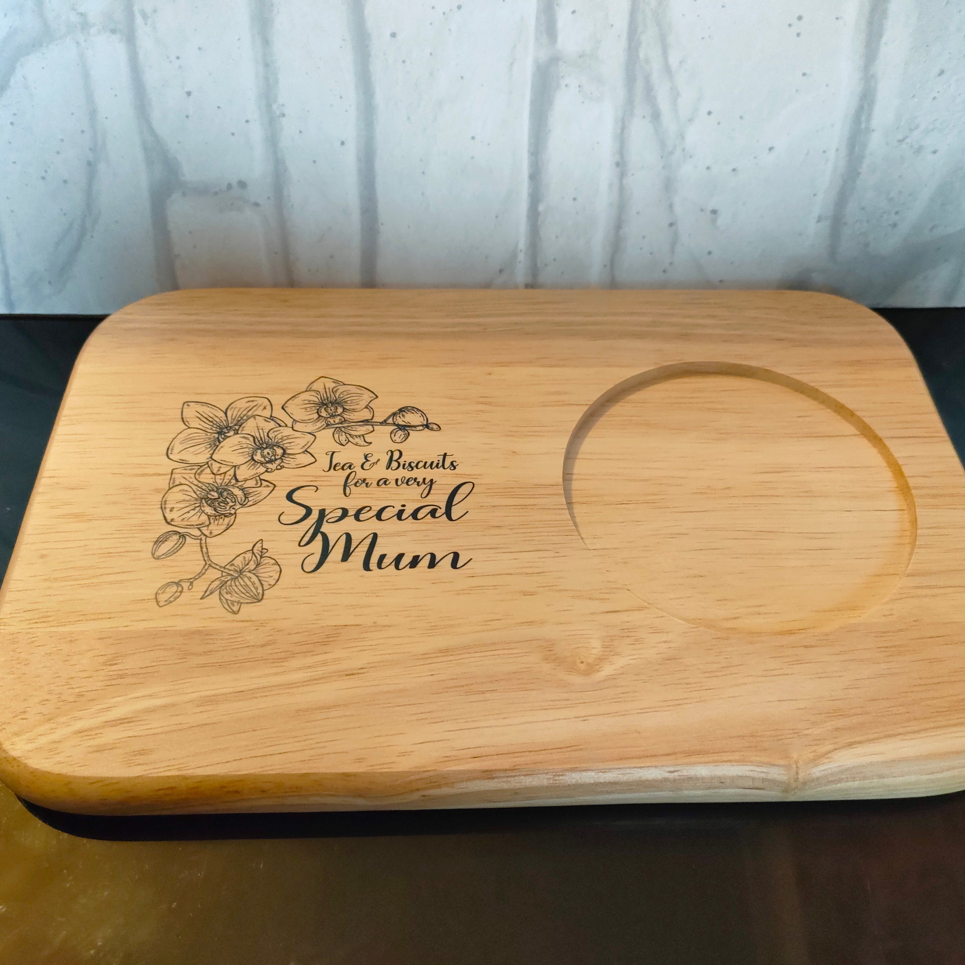 Floral Biscuit Board & Mug Set - Bluesky's creation