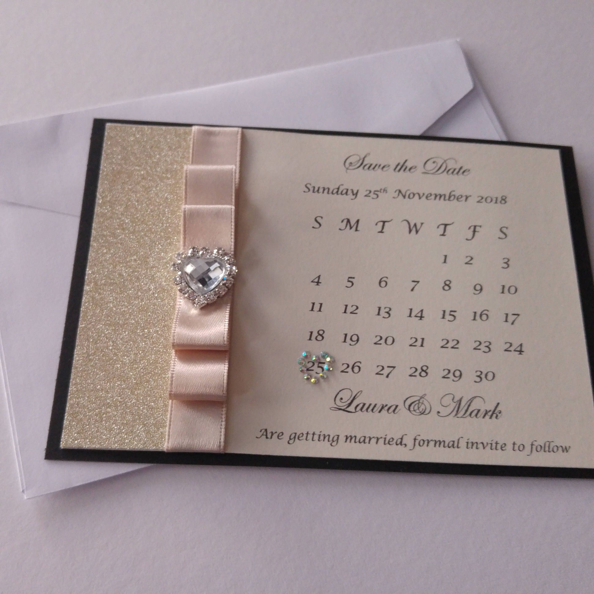 Champagne & Diamonds save the date - Bluesky's creation
