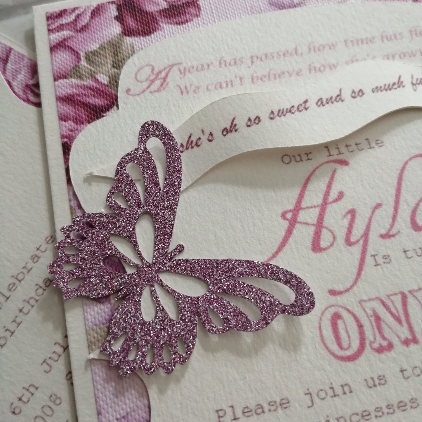 Floral 1st birthday invitations - Bluesky's creation