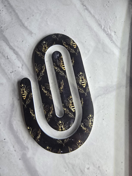 Giant Queen Bee Paper Clip - blueskys creation