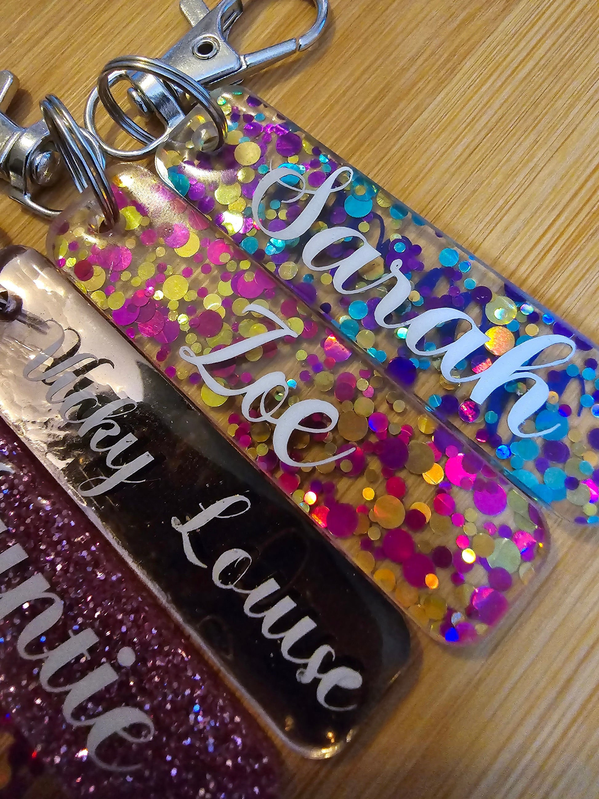 Acrylic Glitter Keyring - Bluesky's creation